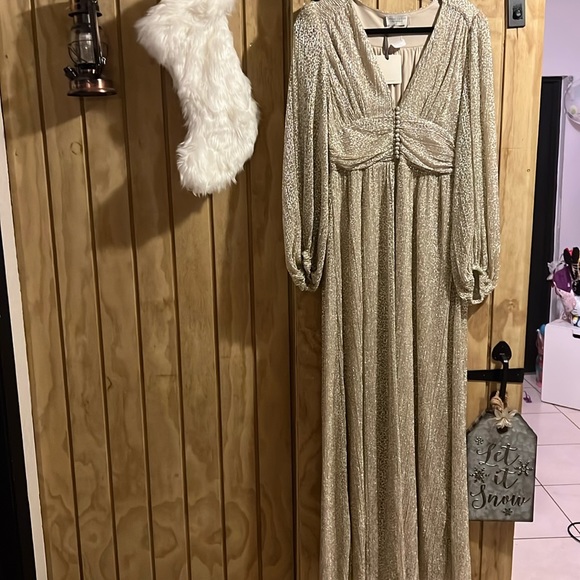 New 🏷️Women’s Dress👗 - Picture 3 of 6